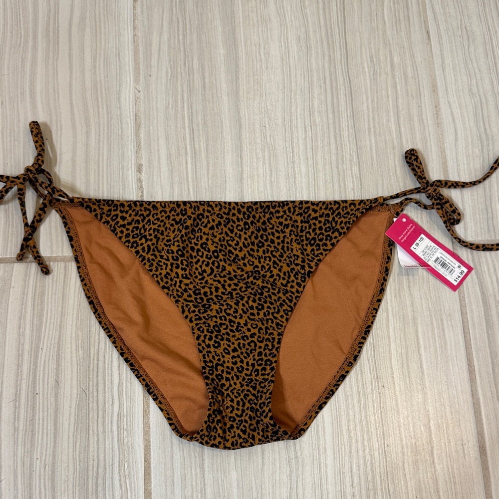 Large bikini bottom